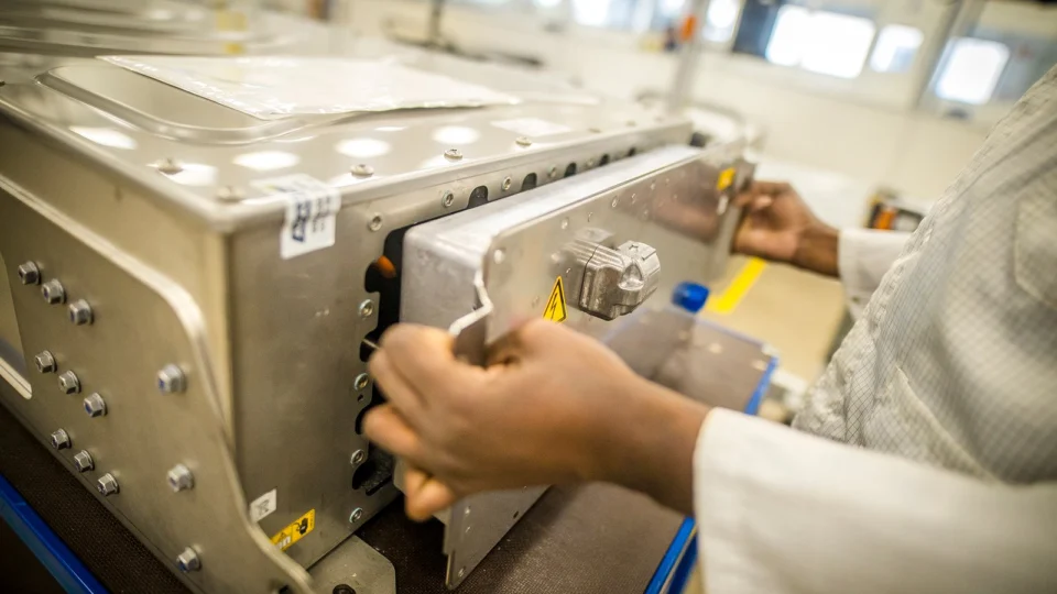 BorgWarner Anuncia a Ampliação da Produção de Sistema de Gerenciamento da Bateria no Brasil 