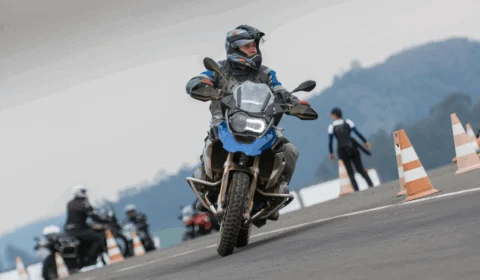 BMW Rider Experience oferece desconto exclusivo para clientes
