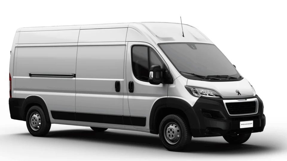 Peugeot Boxer Furgão está com parcela no valor de R$ 299