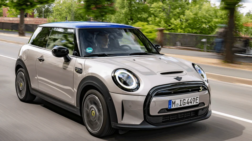 MINI Brasil registra crescimento na procura de modelos elétricos