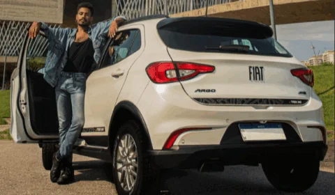 Ator Ícaro Silva é o novo embaixador da Fiat