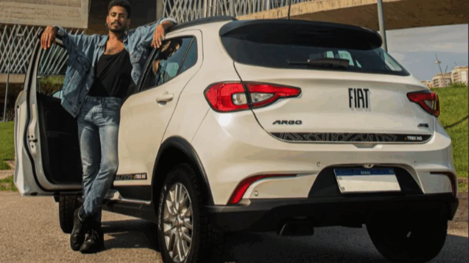 Ator Ícaro Silva é o novo embaixador da Fiat