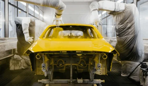 BMW Group desenvolve novo processo de pintura para modelos Série 1 e 2  na Alemanha