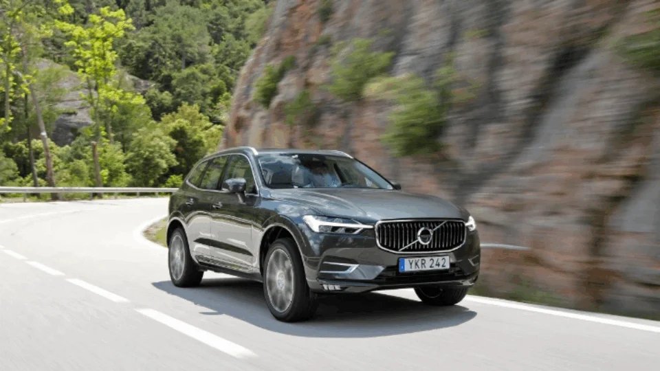 Vendas de carros importados registram queda de 14,5% em setembro