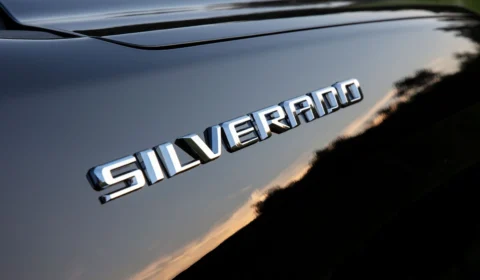 Chevrolet confirma picape Silverado no Brasil em 2023