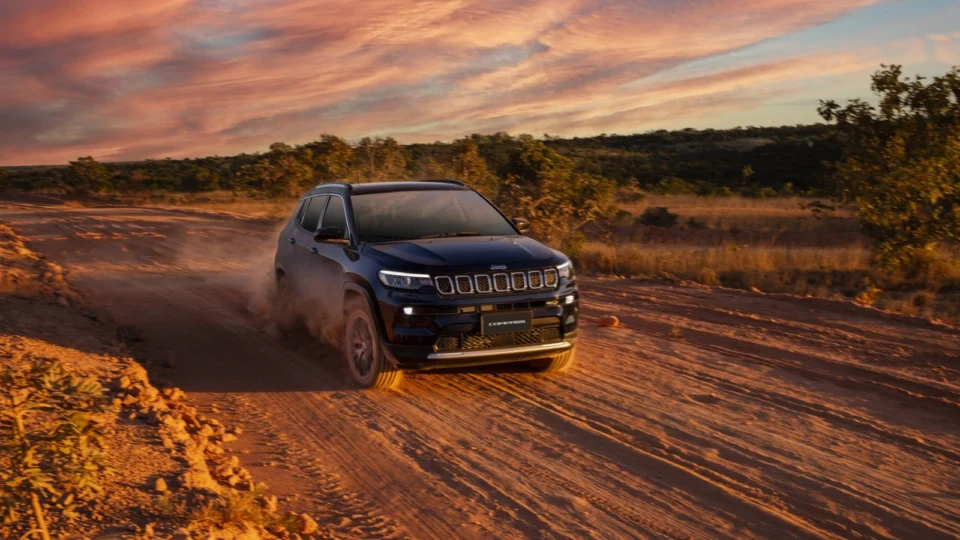 Líder no segmento de SUVs, Jeep Compass completa cinco anos com cerca de 315 mil unidades produzidas