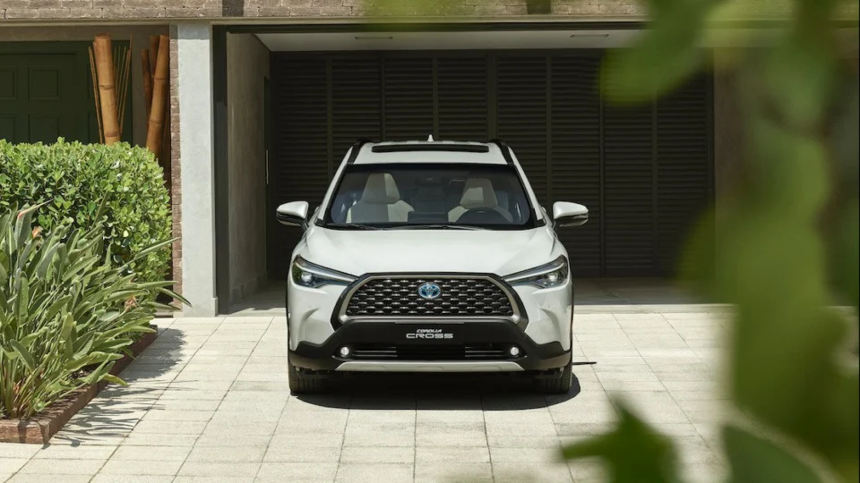 Toyota Corolla e Corolla Cross são os veículos flex mais econômicos no Brasil em 2023 revela Inmetro