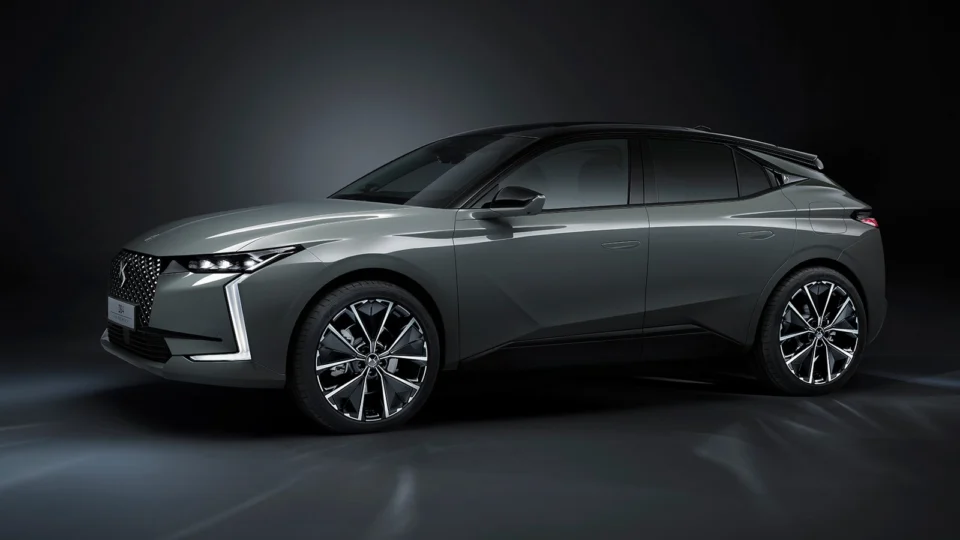 DS 4 ganha o prêmio de carro mais bonito do ano 2022