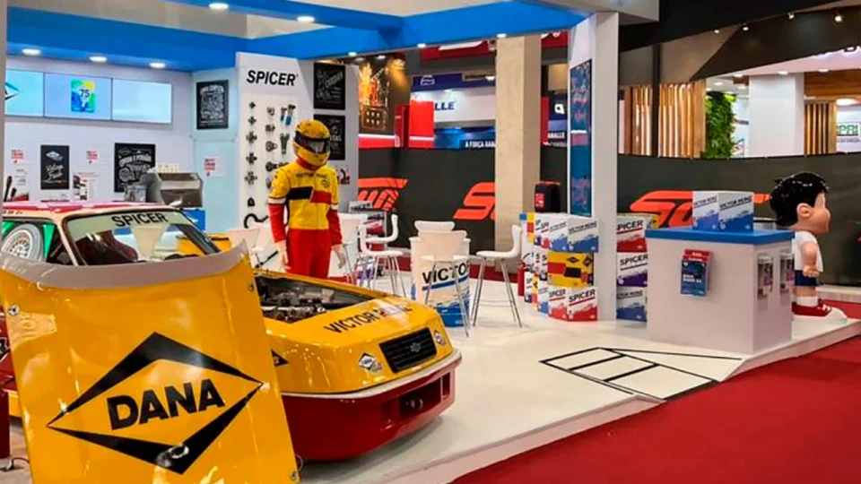 Dana apresenta na Autopar 2022 a réplica do Opala Stockcar que estabeleceu o Recorde Brasileiro de Velocidade