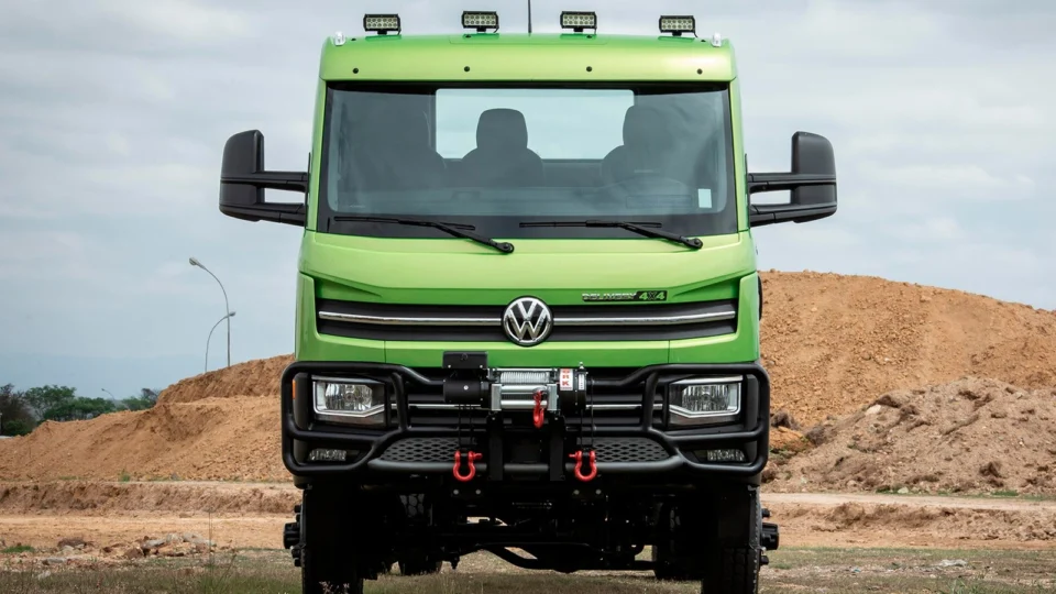 Delivery 11.180 4×4 ganha controle de tração