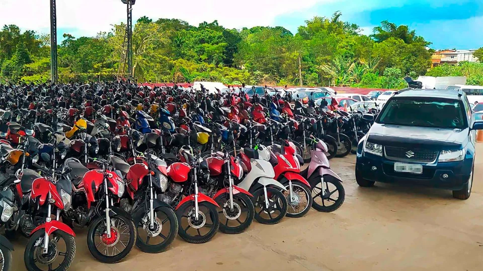 Detran-AM anuncia último leilão de 2021