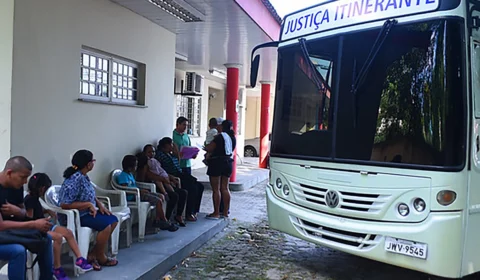 Detran-AM realiza atividade itinerante com Tribunal de Justiça em Novo Airão