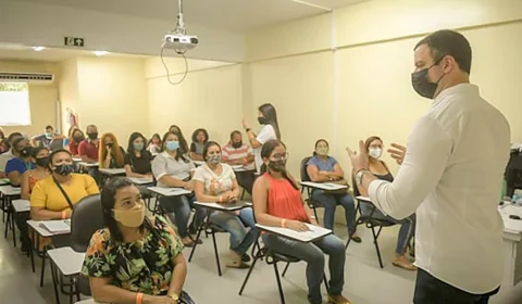 Detran-AM recebe os primeiros contemplados da ‘CNH Social’