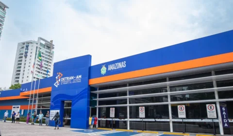 Detran Amazonas começa a receber os selecionados no projeto ‘CNH Social’ para a entrega de documentação