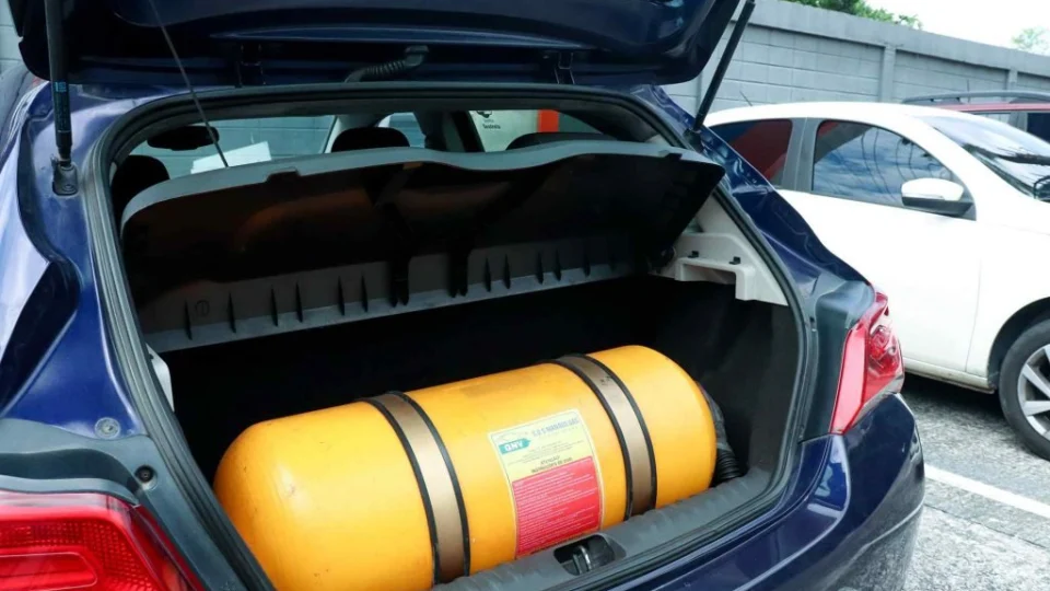 Veículos com GNV podem ser multados e removidos se não forem legalizados no AM