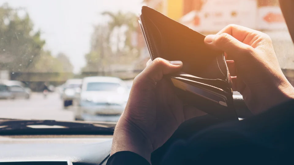 Estudo revela perda do poder de compra do consumidor de automóveis