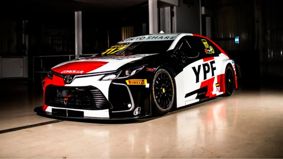Toyota Gazoo Racing substitui piloto em primeira corrida da temporada 2021 da Stock Car