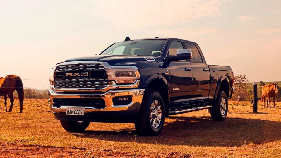 FCA faz recall de Ram 2500