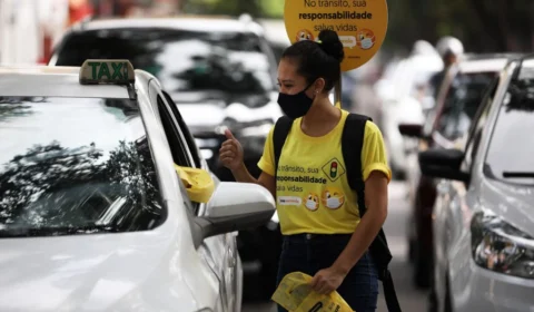 Brasil aprova plano e campanha para reduzir mortes no trânsito em 50%