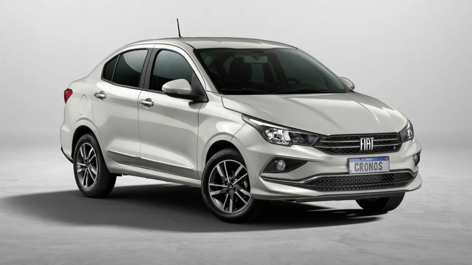 Fiat Cronos 2023 ganha nova versão 1.3 com câmbio CVT