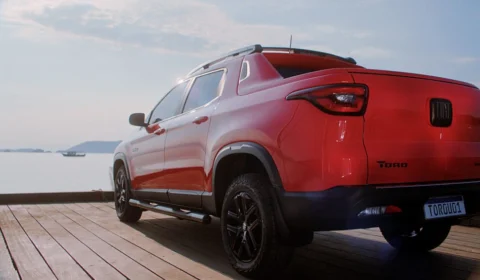 Em nova campanha da Fiat, Nova Toro faz objetos falarem e traz plataforma de serviços