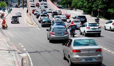 Frota de veículos no Amazonas cresceu 4% em 2021, aponta Detran-AM