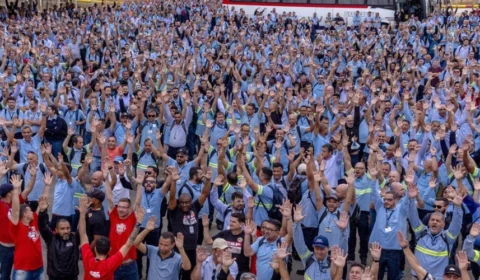 Tensão na GM: Metalúrgicos rejeitam proposta e ameaçam paralisar produção da S10 e Trailblazer