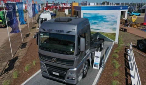 Volkswagen Caminhões e Ônibus apresenta extrapesado Meteor na Argentina