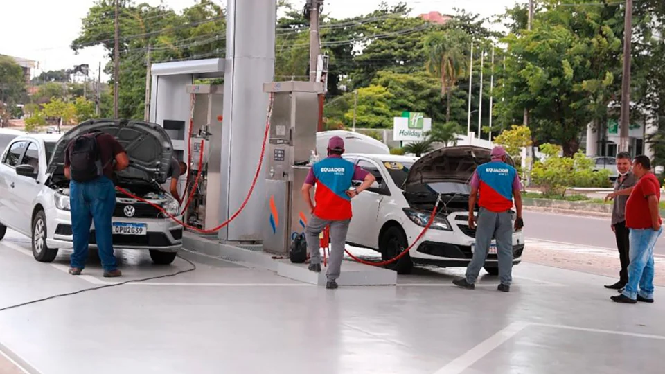 Governo do Estado expande rede de fornecimento de gás natural veicular na capital