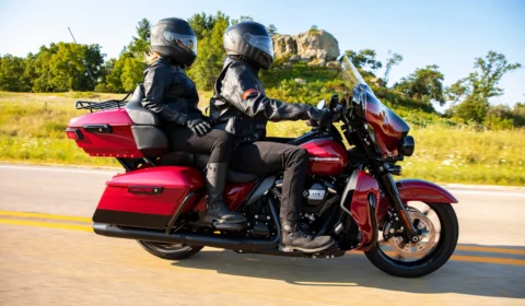 Harley-Davidson do Brasil dá dicas de pilotagem com garupa