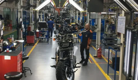 Pensando em comprar uma moto usada? Confira dicas para não fazer um mau negócio