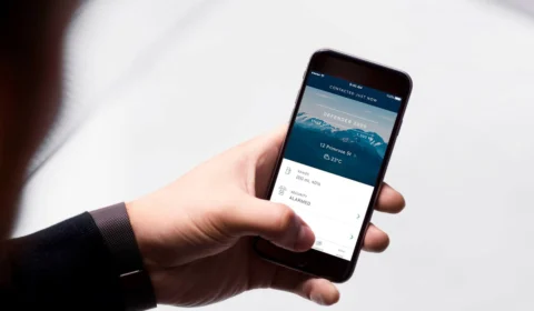 Jaguar Land Rover aumenta conectividade de seus veículos