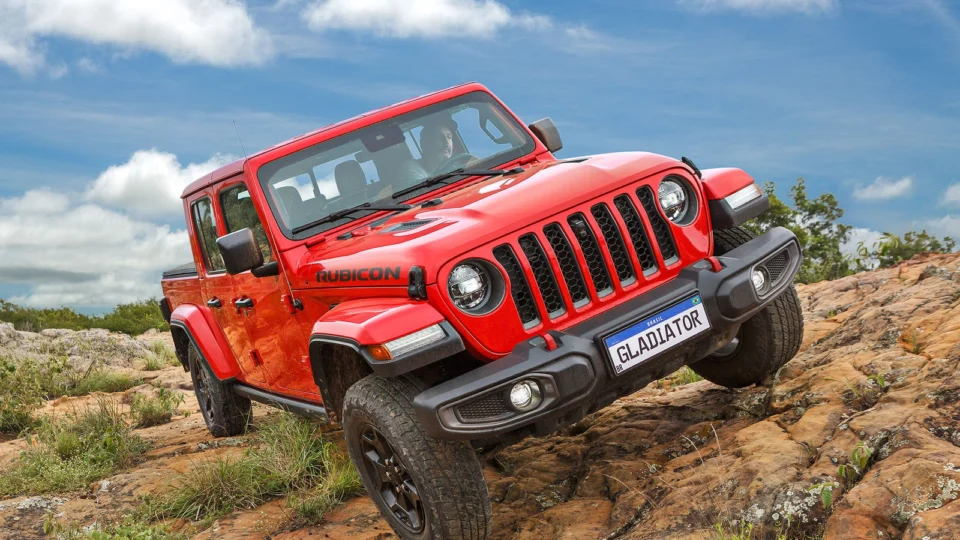 Jeep lança nova picape Gladiator no Brasil por R$ 499.990