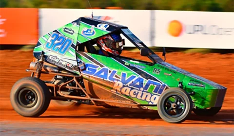 Jefão conquista o título Brasileiro de Velocidade na Terra