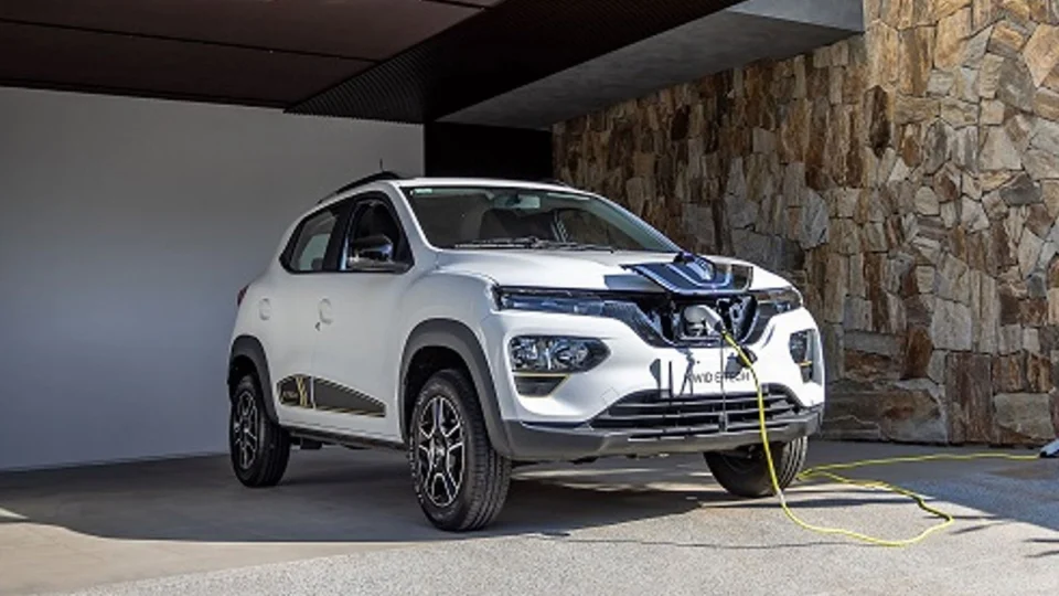 Kwid E-Tech ganha prêmio de “Mobilidade Elétrica” no Trend Car 2023