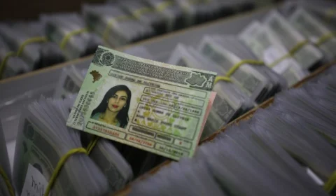 Detran-AM anuncia mudanças na renovação da CNH