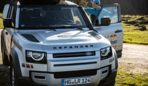 Land Rover Defender apoia ao evento Corrida de Aventuras