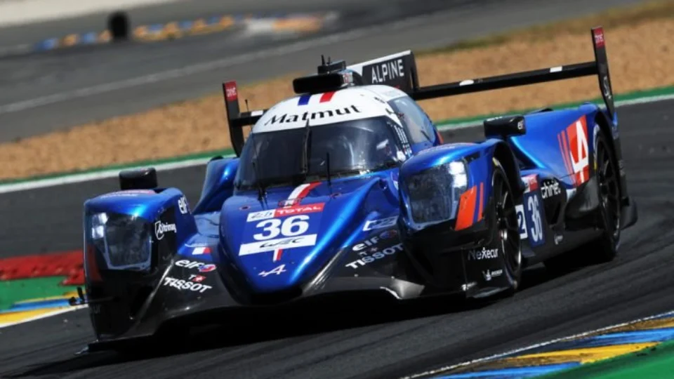 Alpine conquista pole position histórica e novo pódio em Portugal