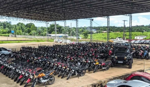 Detran-AM consegue negociar 222 veículos no primeiro leilão do ano