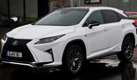 Lexus atinge vendas globais acumuladas de 2 milhões de veículos eletrificados