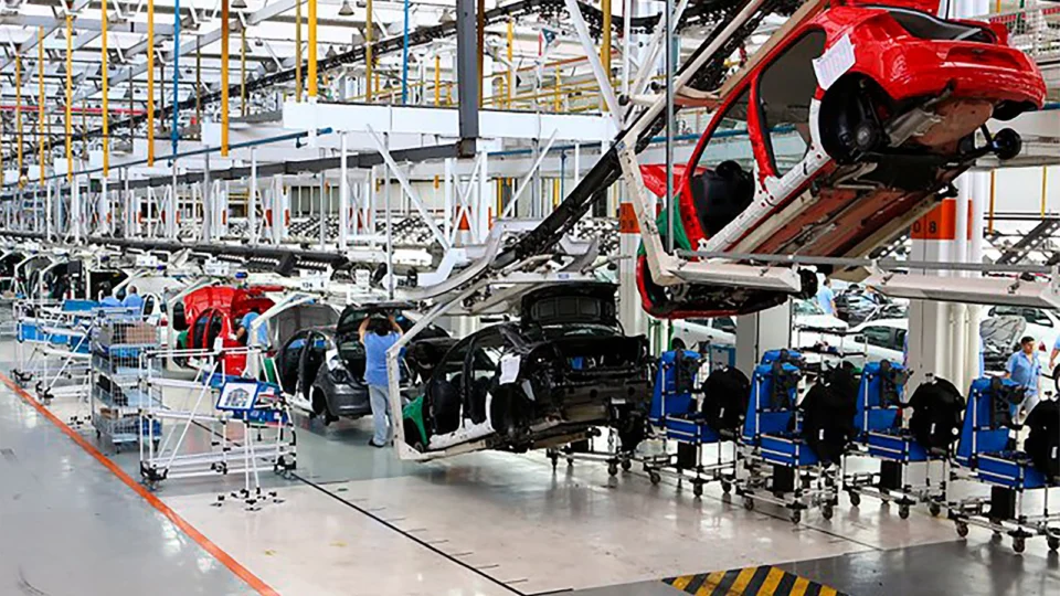 Mercado brasileiro recua 6% em relação a outubro