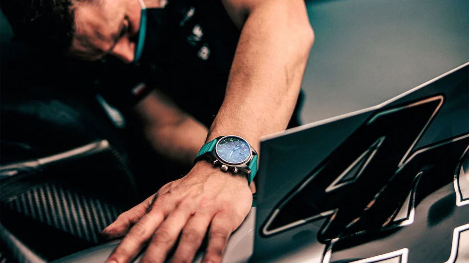 Mercedes-AMG Petronas e IWC Schaffhausen lançam relógio oficial de Fórmula 1