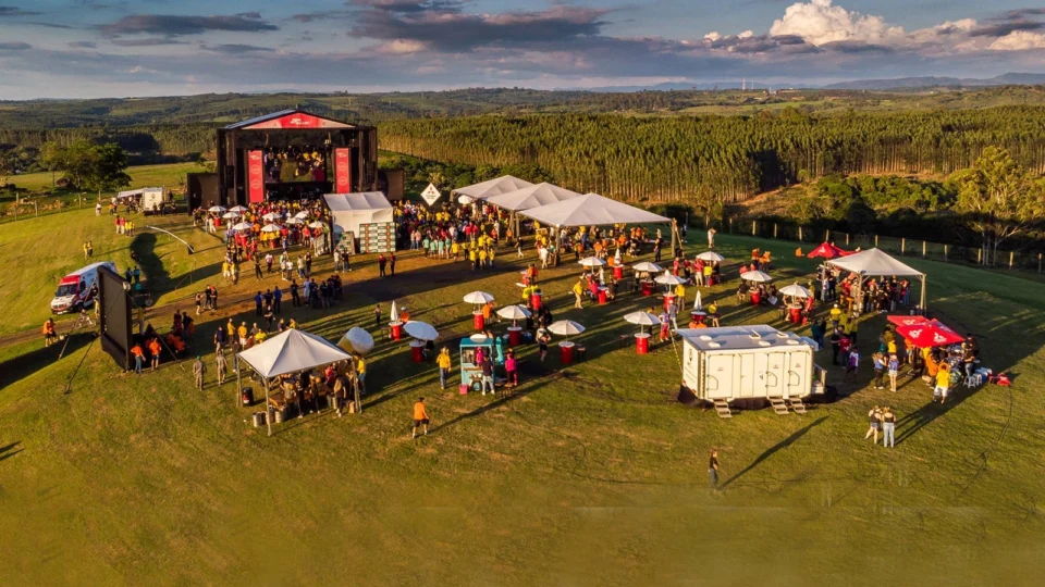 Mitsubishi Motors encerra temporada 2021 de rallies e passeios