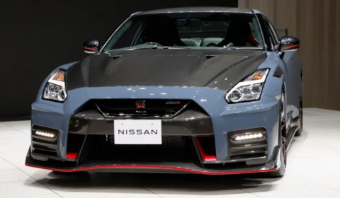 Novo Nissan GT-R NISMO é revelado no Japão