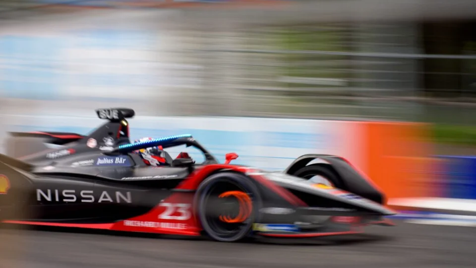 Equipe da Nissan pontua em duas etapas da Fórmula E