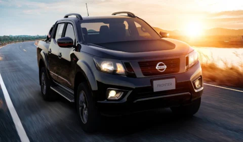 Nissan Frontier bate mais um recorde de vendas em novembro