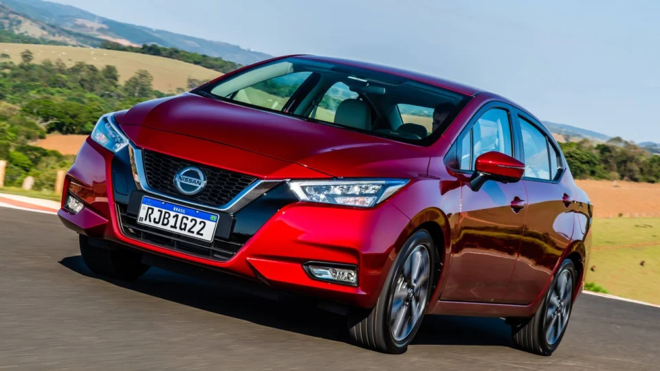 Novo Nissan Versa bate recorde de vendas em novembro
