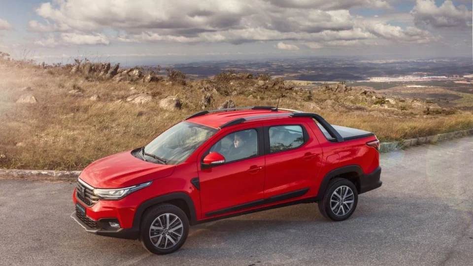 Mercado de veículos leves no Brasil cresce 14% em 2024, com picapes na liderança