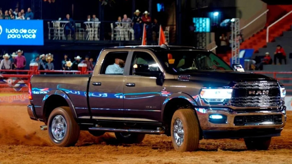 Ram continua parceria histórica em Barretos com lives de rodeio e shows