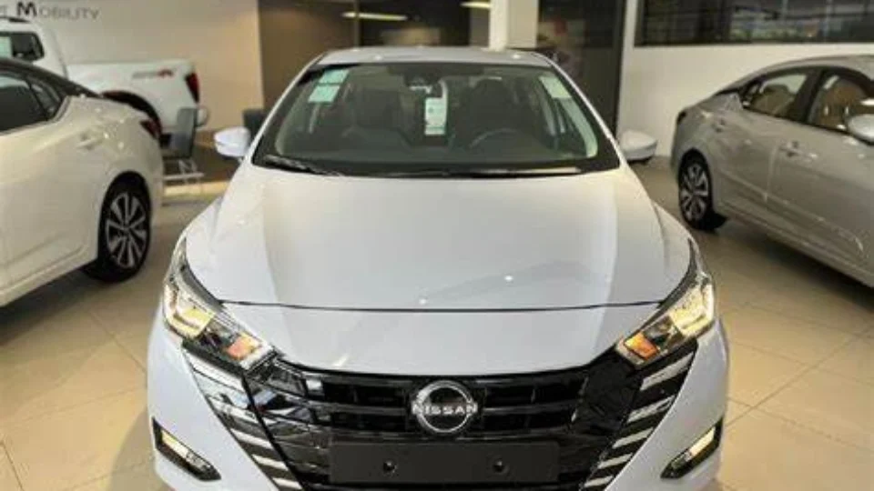 Nissan suspende vendas do Versa Advance Xtronic 2025 para PcD devido à alta demanda